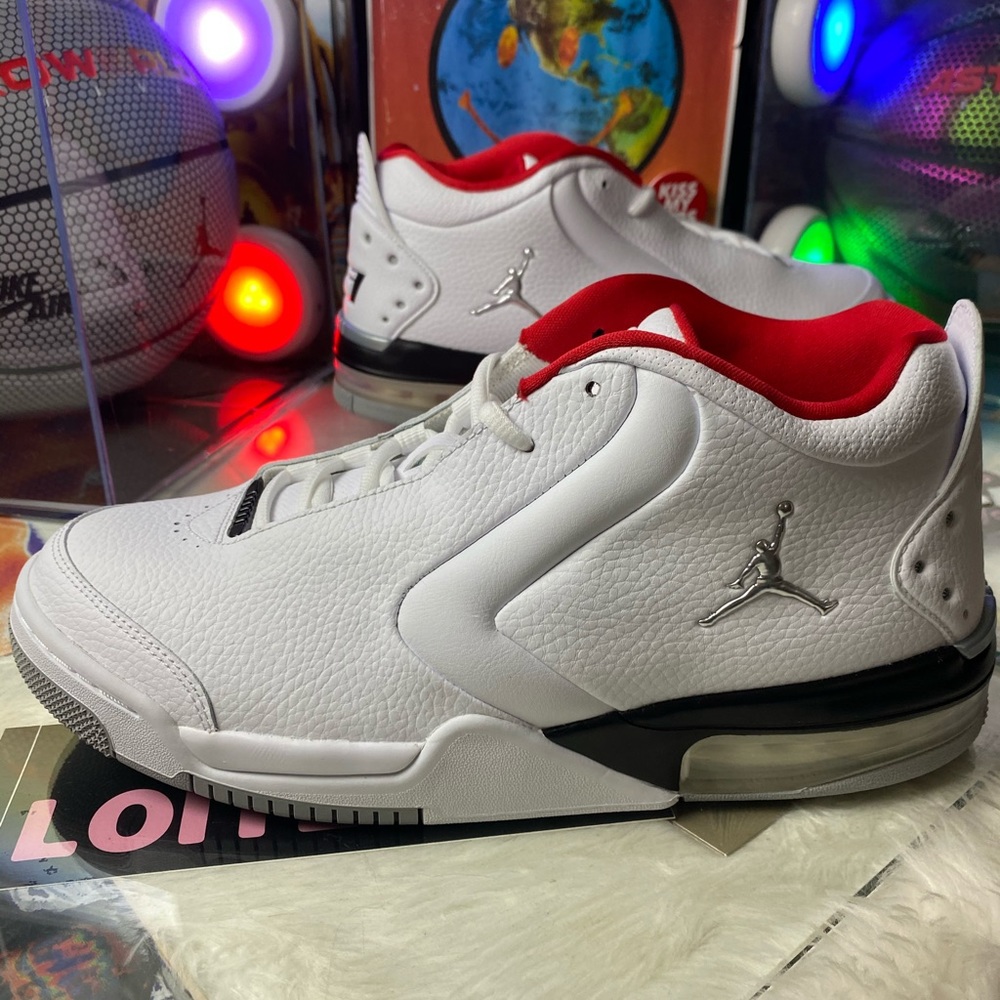 🆕  Air Jordan Big Fund White Silver - Mens Sizes - Picture 11 of 11